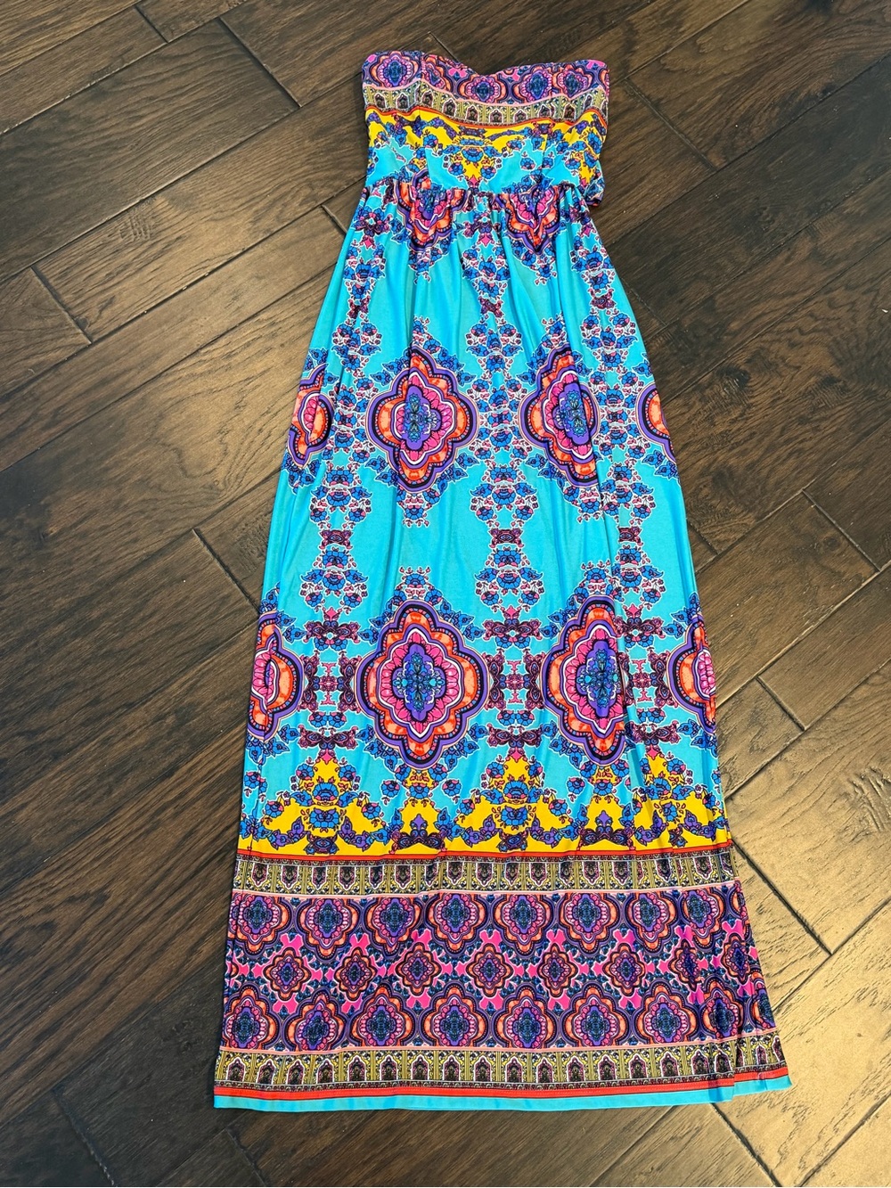 Stilletto brand open back strapless tribal maxi dress
